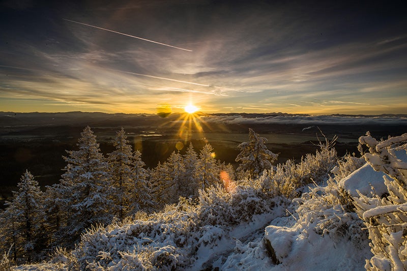 Sunset view from Spencer Butte in the snow.